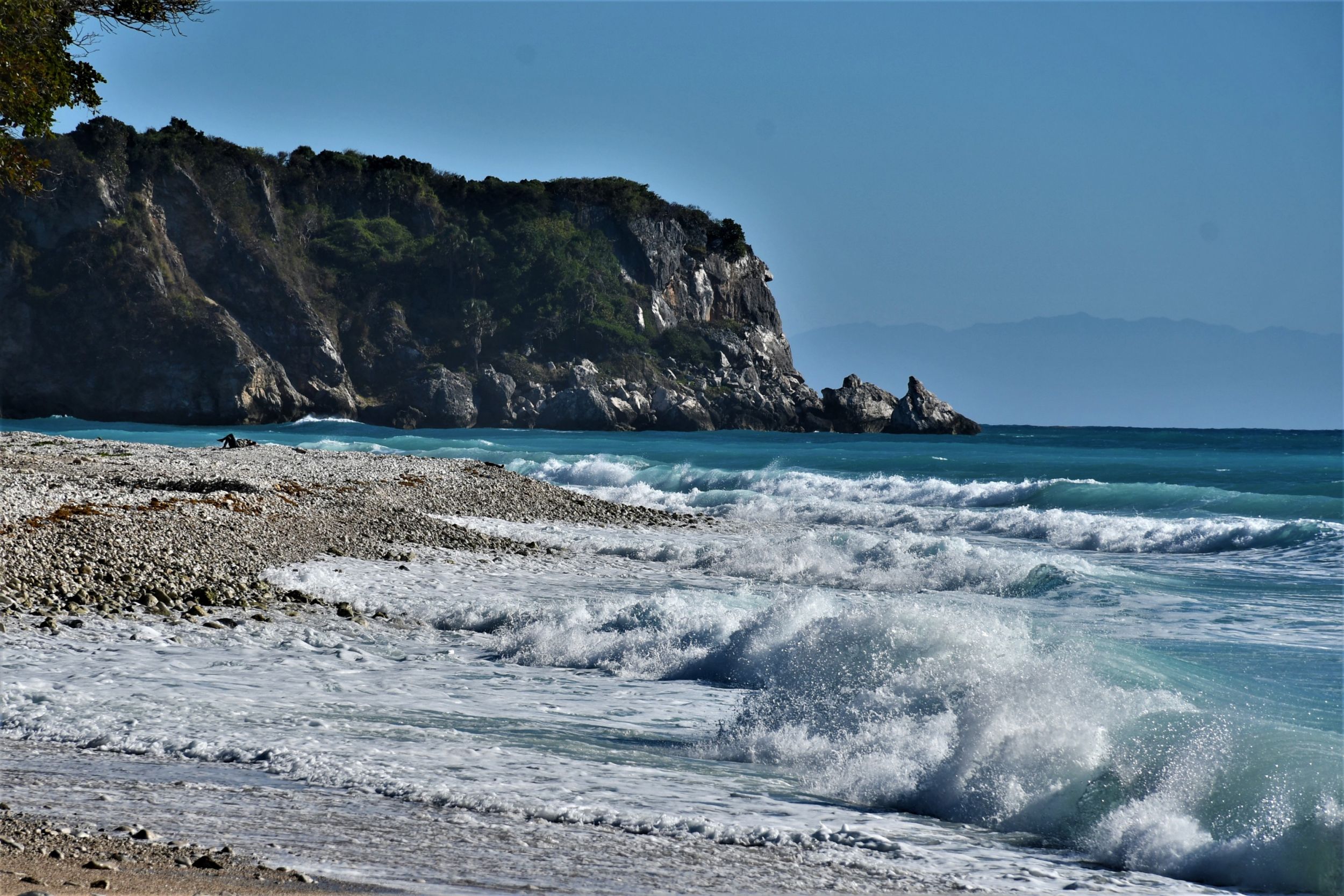 MAR DE PARAISO, BARAHONA REP. DOMINICANA