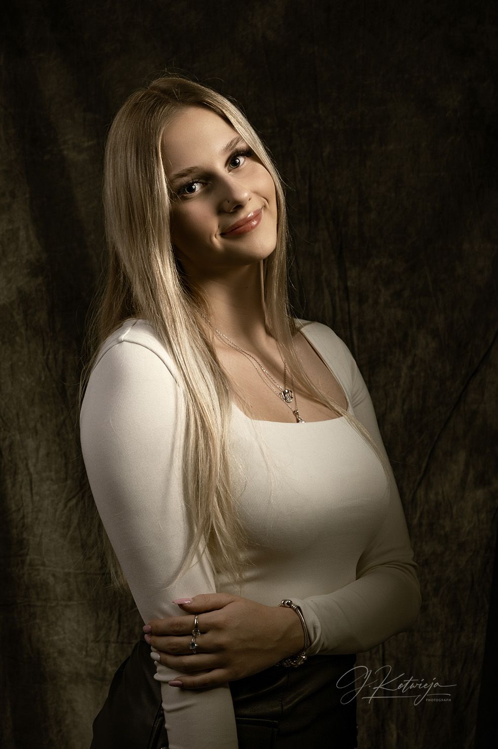Bez názvu