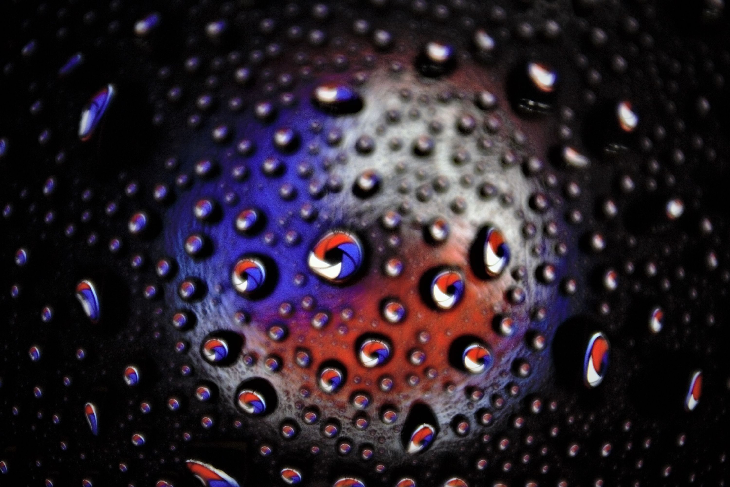 Tricolor in drops