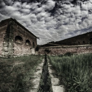 39775336_1851719904881529_7059223554969042944_n