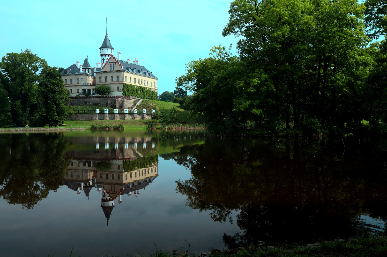 Státní zámek Radůň