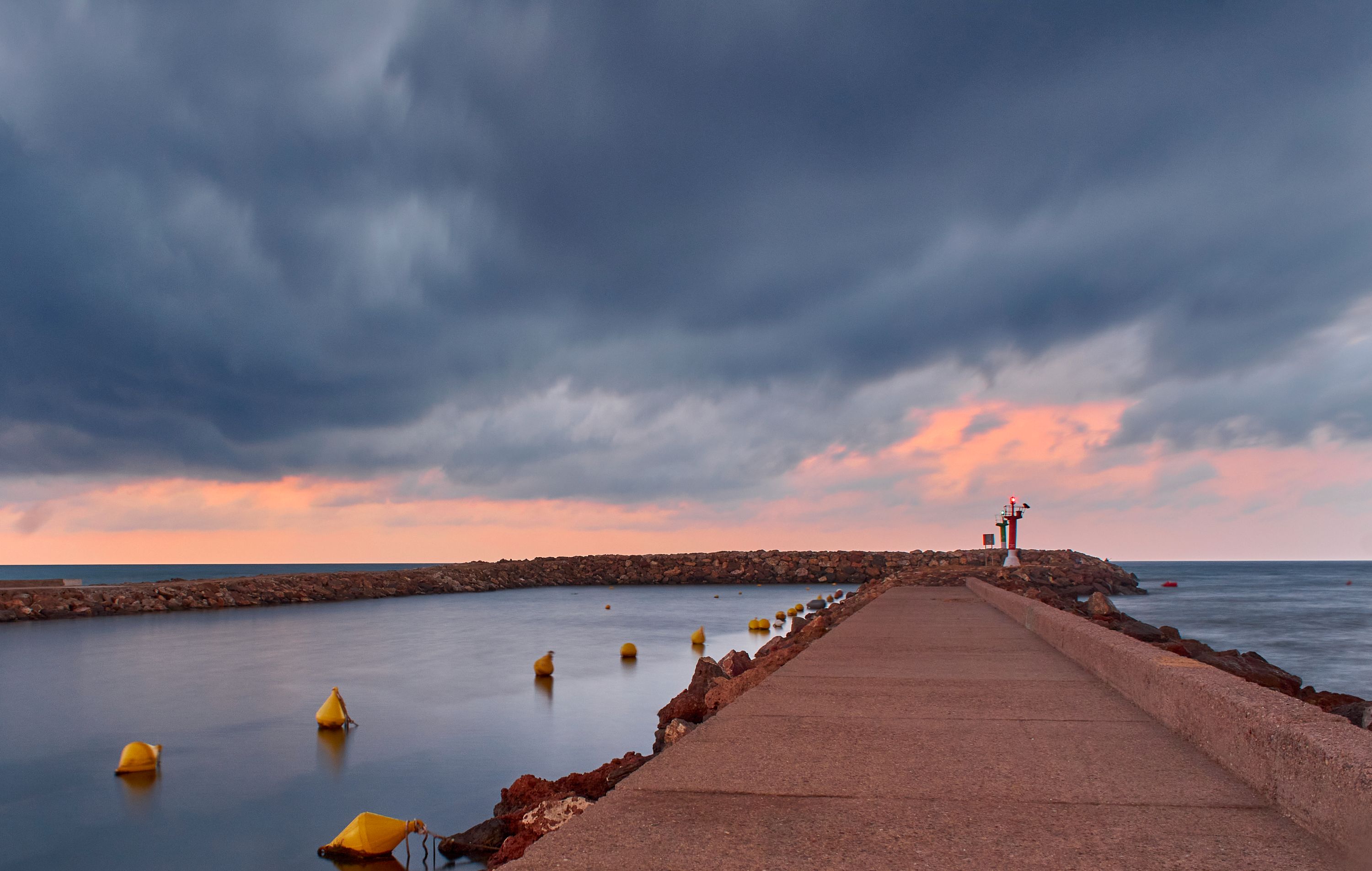 Faro de Port Saplaya