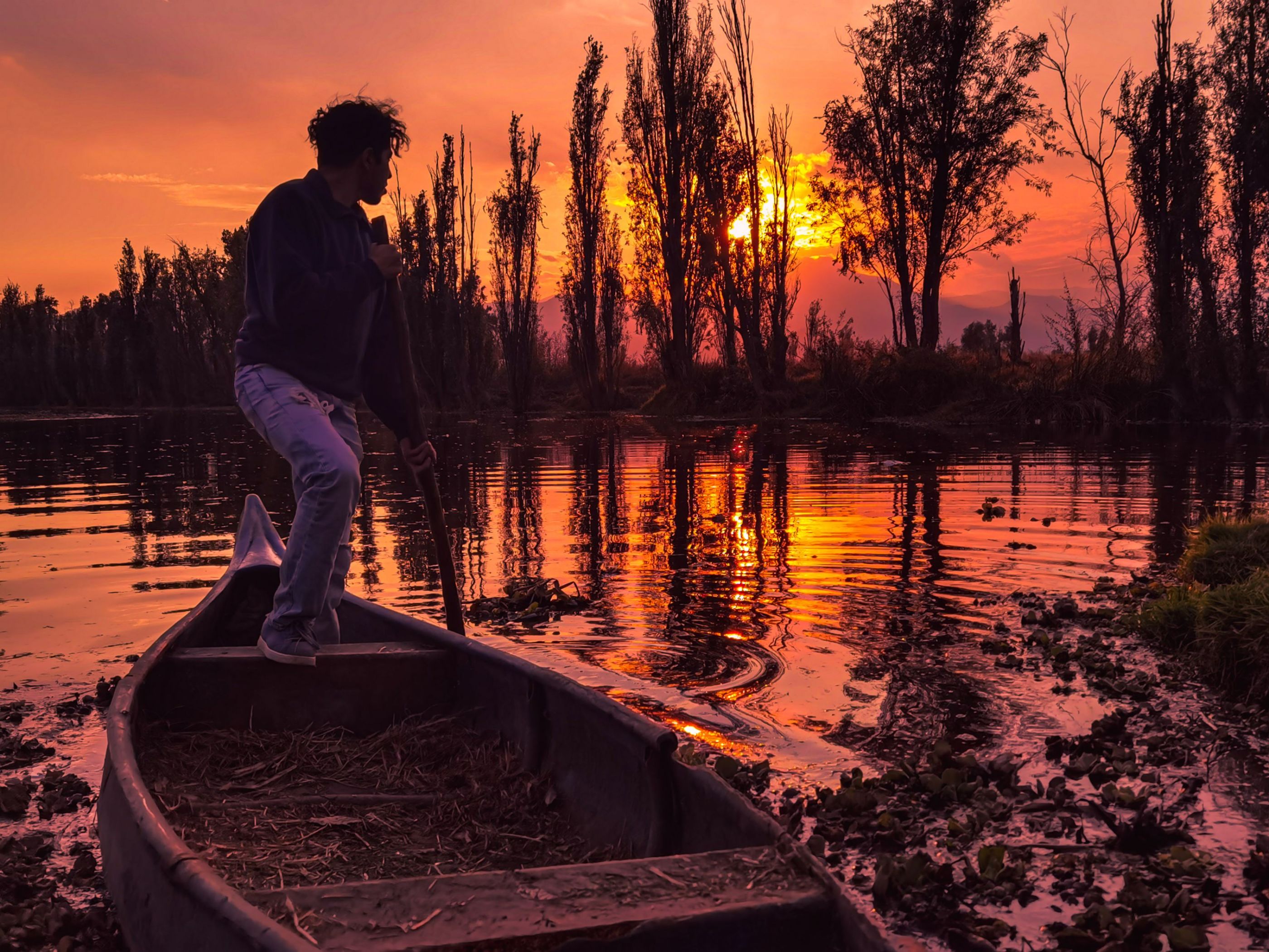 Mirando el atardecer