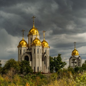 Храм