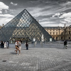 setkání v Louvre