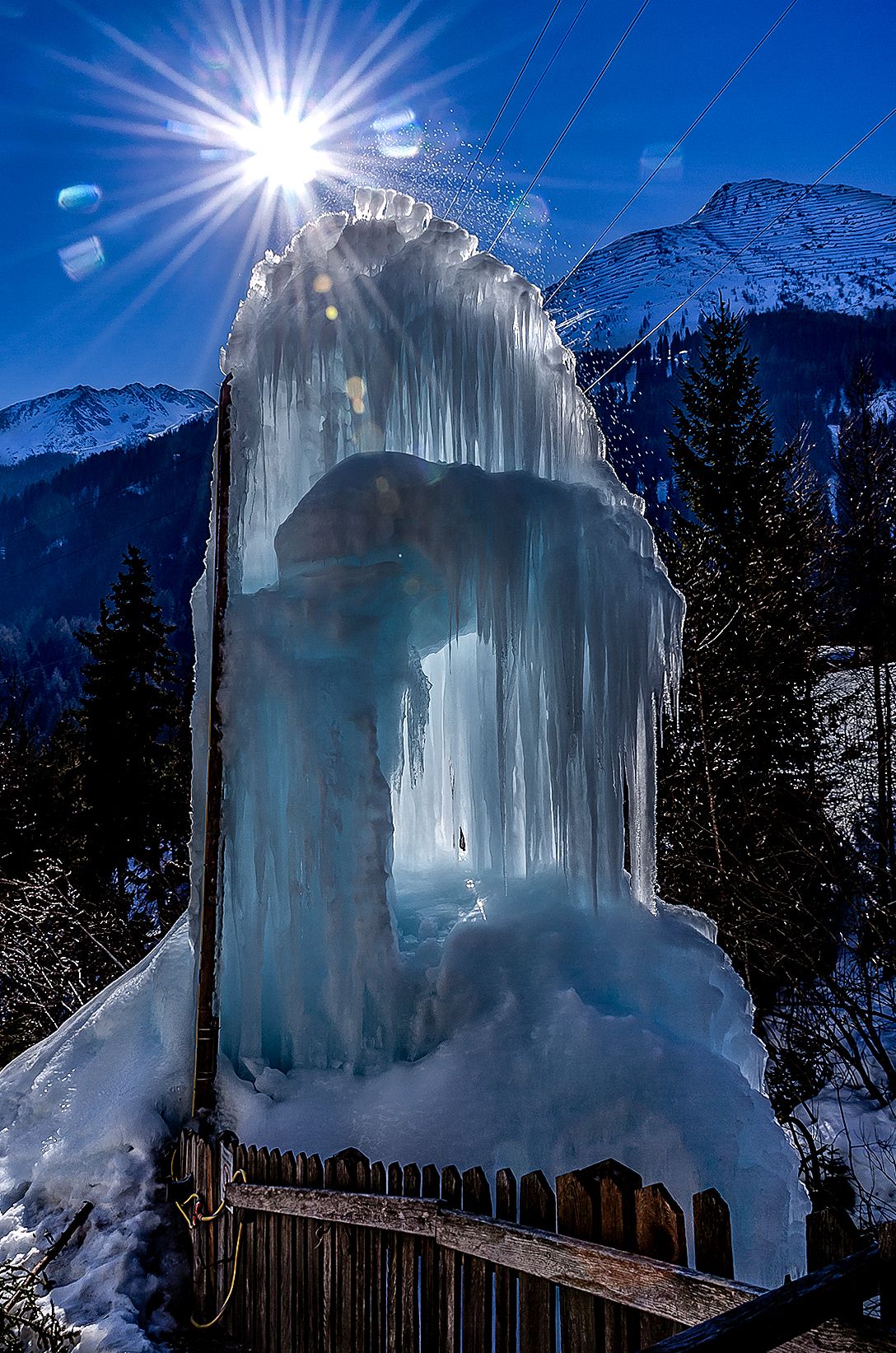 eisskulptur_stantonamarlberg_tiroljpg