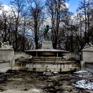 Vater-Rhein-Brunnen